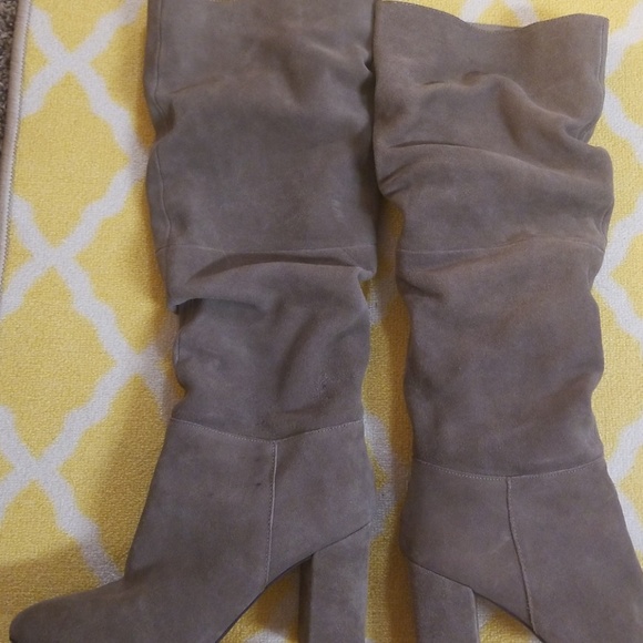 Steve Madden thigh high heels - Picture 2 of 3